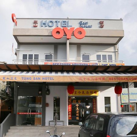 Oyo 89915 East Mount Hotel Kukup Εξωτερικό φωτογραφία