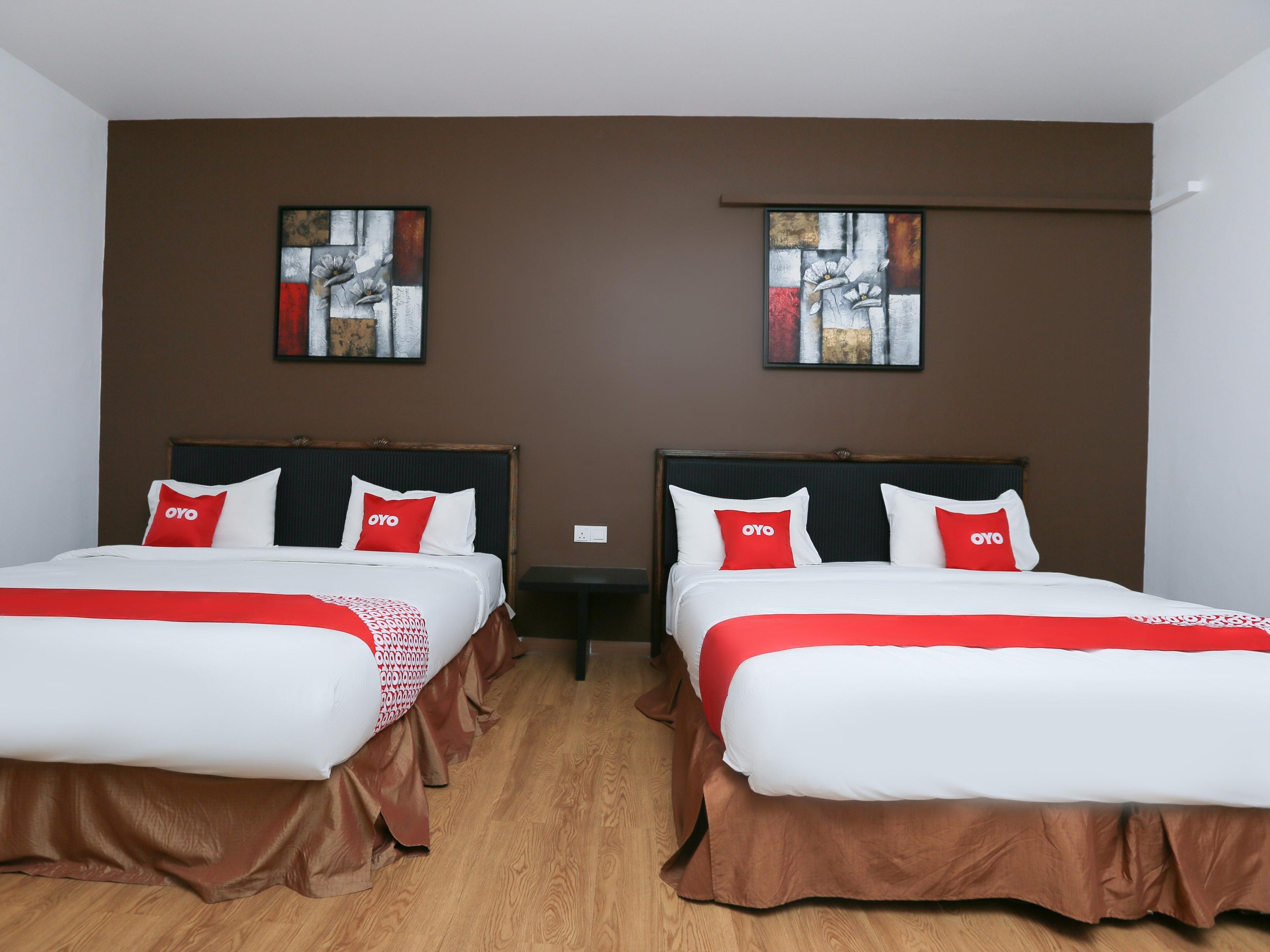 Oyo 89915 East Mount Hotel Kukup Εξωτερικό φωτογραφία