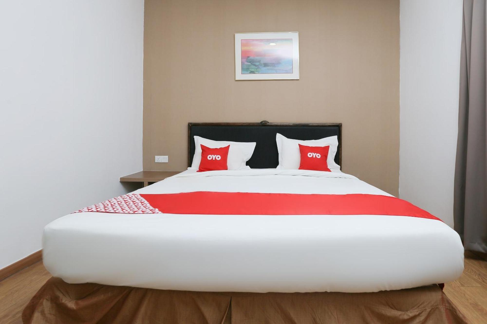 Oyo 89915 East Mount Hotel Kukup Εξωτερικό φωτογραφία