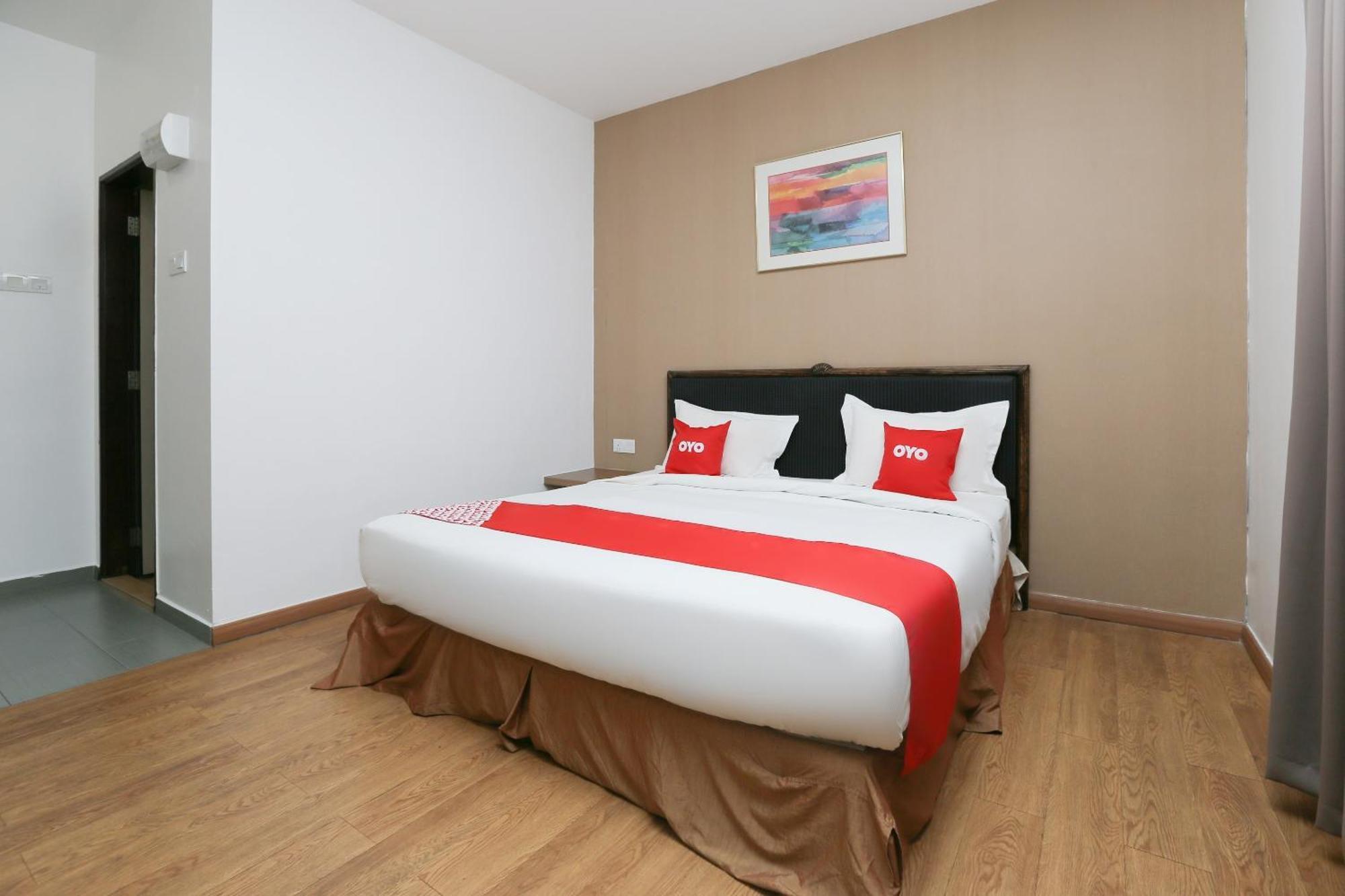 Oyo 89915 East Mount Hotel Kukup Εξωτερικό φωτογραφία